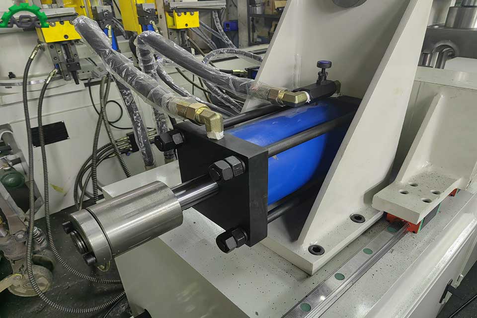 دستگاه اند فرمینگ لوله